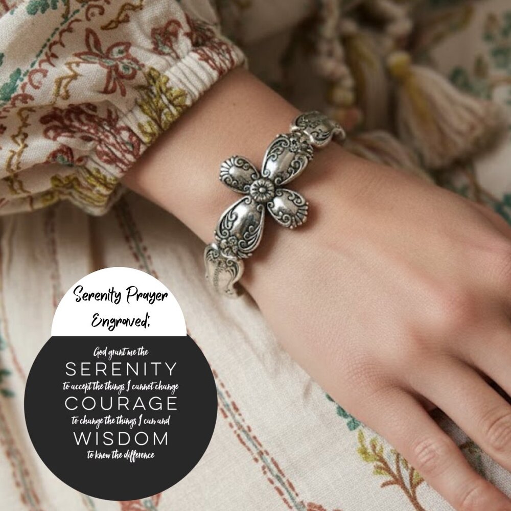 NEW Cross Christian Gift Silver Dipped Stretch Bracelet Serenity Prayer Engraved